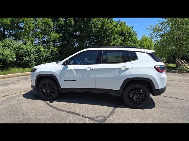2026 Jeep Compass Latitude Altitude