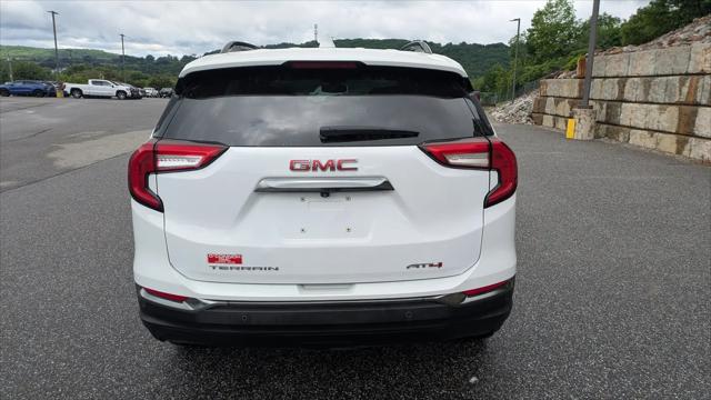 2024 GMC Terrain AWD AT4