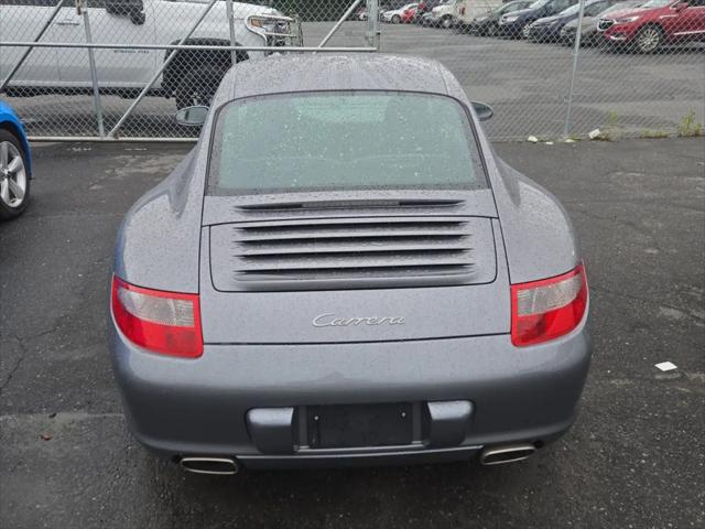 2005 Porsche 911 Carrera