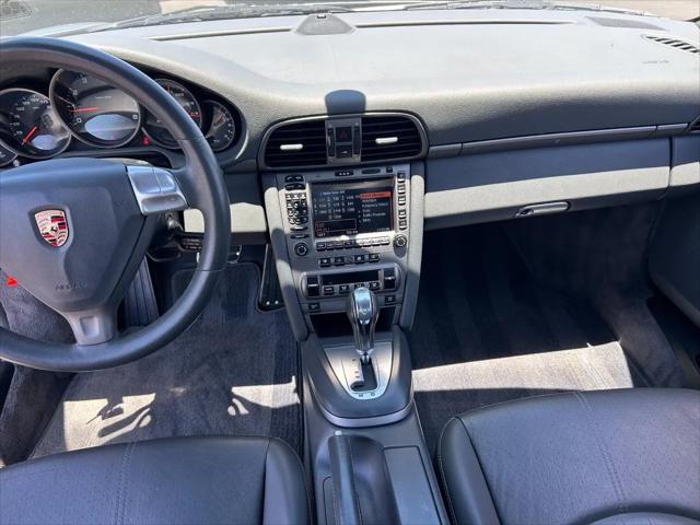 2005 Porsche 911 Carrera