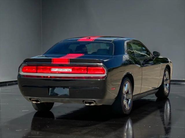 2012 Dodge Challenger SXT