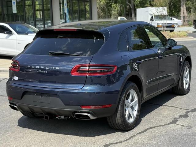 2017 Porsche Macan Macan