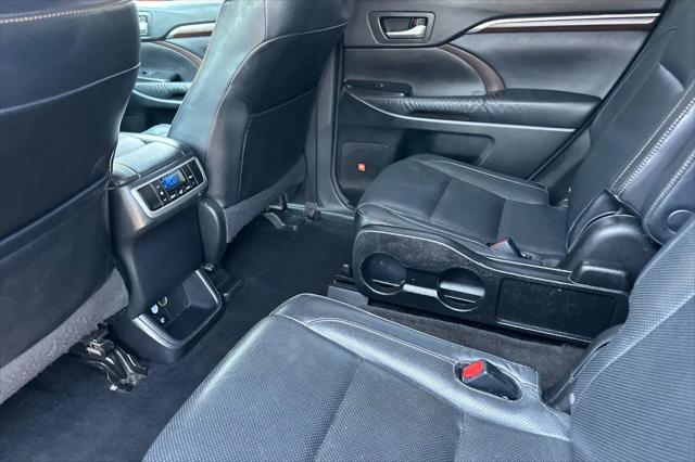 2015 Toyota Highlander Limited V6