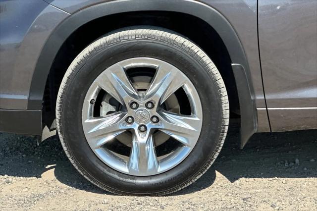 2015 Toyota Highlander Limited V6