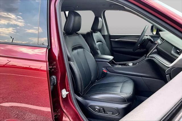 2023 Jeep Grand Cherokee Limited 4x2