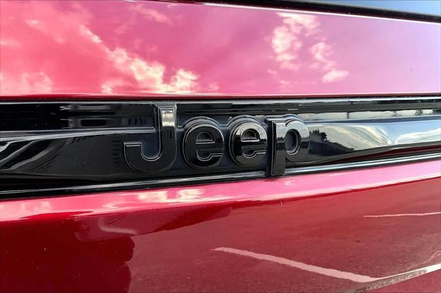 2023 Jeep Grand Cherokee Limited 4x2