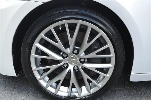 2016 Lexus IS 200t IS 200t