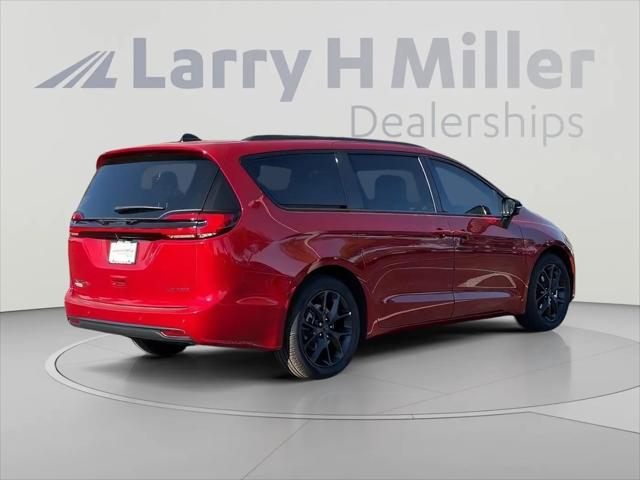 2027 Chrysler Pacifica Limited