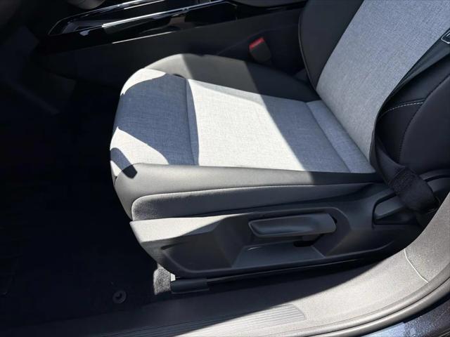 2023 Volkswagen ID.4 AWD Pro