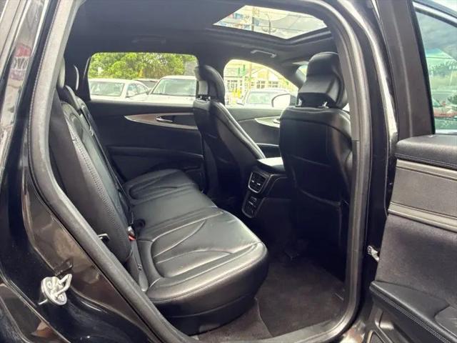 2017 Lincoln MKX Select