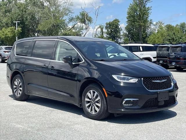 2024 Chrysler Pacifica Hybrid Select for sale in Fletcher, NC