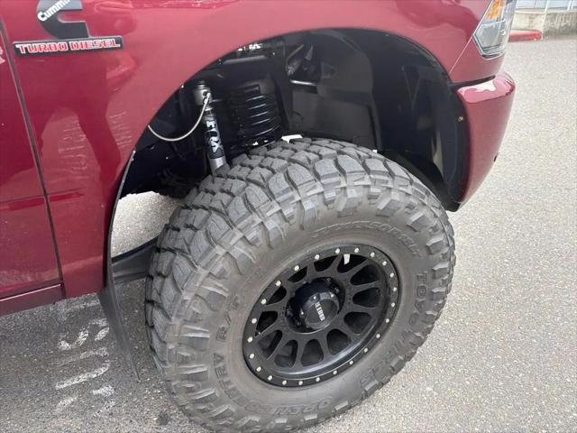 2017 Ram 3500 Big Horn Crew Cab 4x4 8' Box