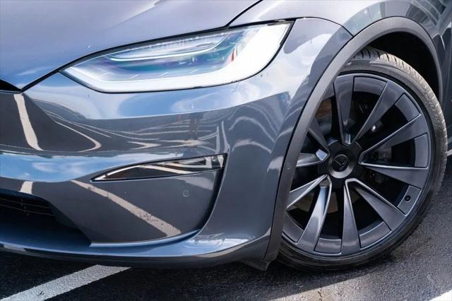 2023 Tesla Model X Standard Range
