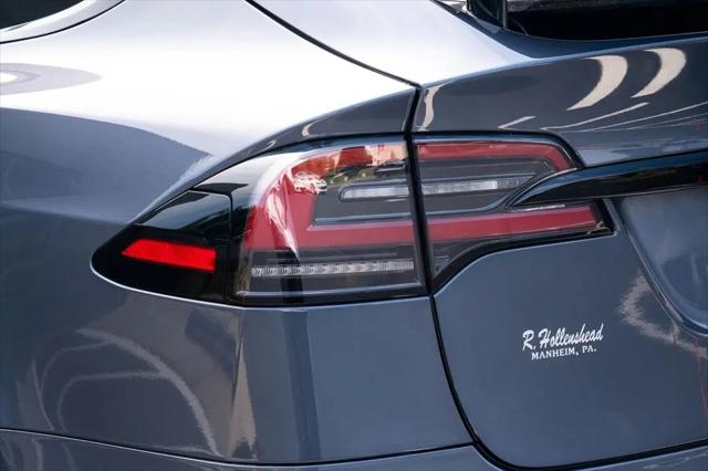 2023 Tesla Model X Standard Range
