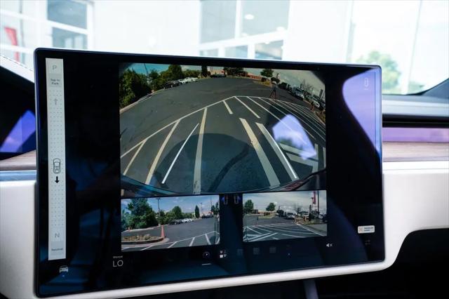 2023 Tesla Model X Standard Range