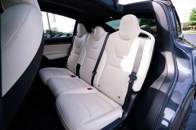 2023 Tesla Model X Standard Range