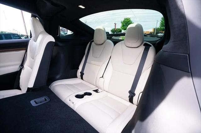 2023 Tesla Model X Standard Range