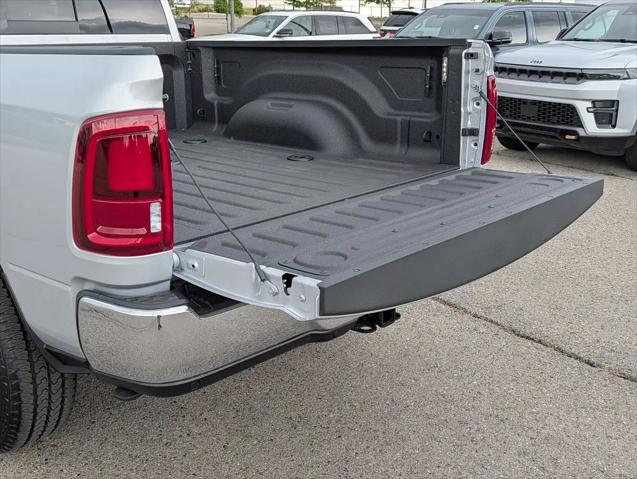 2026 Ram 2500 Laramie Crew Cab 4x4 64 Box