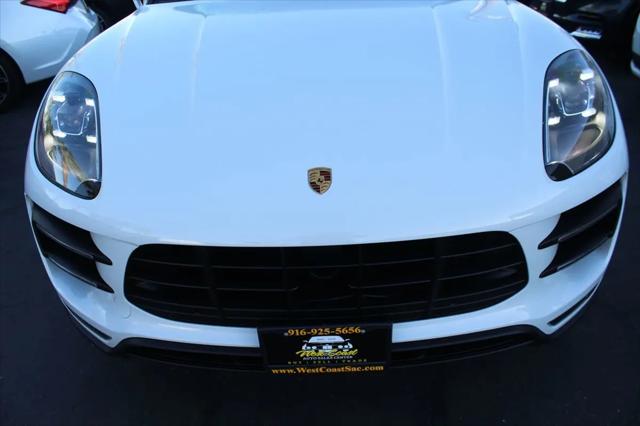 2017 Porsche Macan Turbo