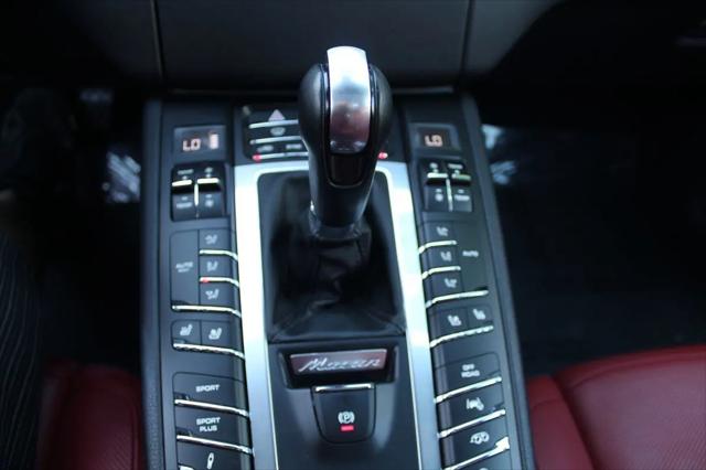 2017 Porsche Macan Turbo