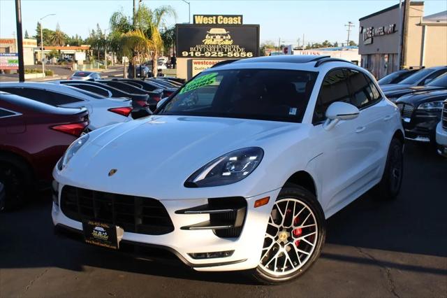 2017 Porsche Macan Turbo