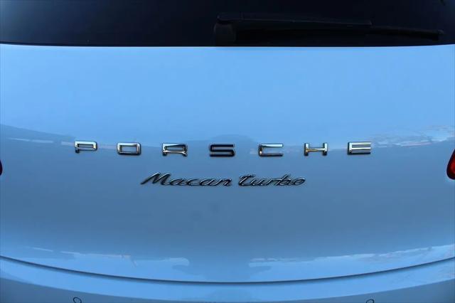 2017 Porsche Macan Turbo