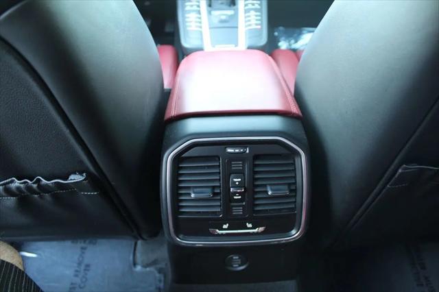 2017 Porsche Macan Turbo