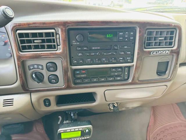 2004 Ford Excursion Limited