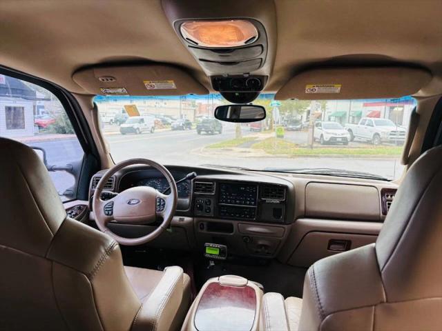 2004 Ford Excursion Limited
