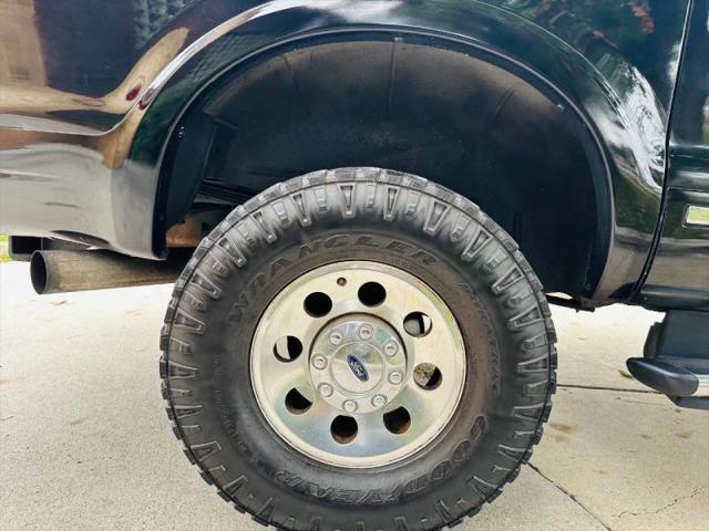 2004 Ford Excursion Limited
