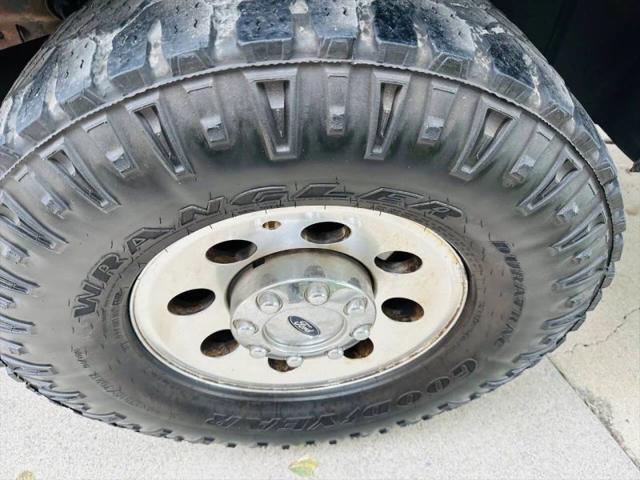 2004 Ford Excursion Limited