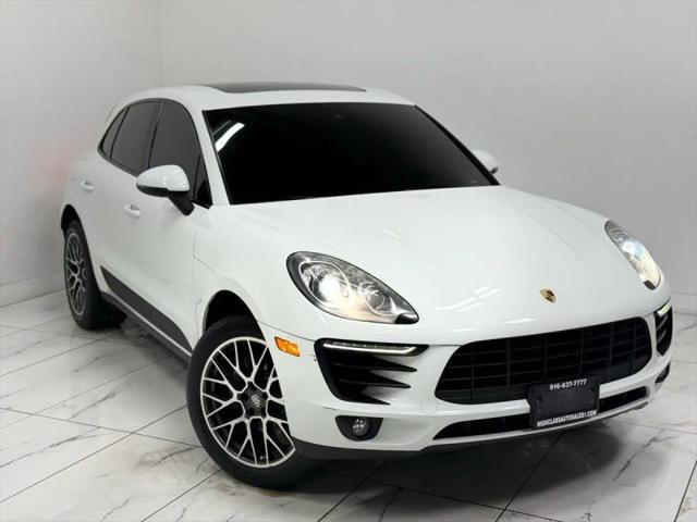 2017 Porsche Macan Base