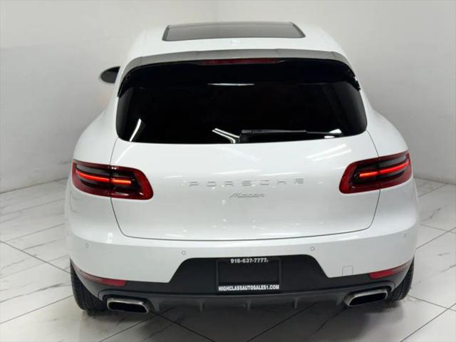 2017 Porsche Macan Base