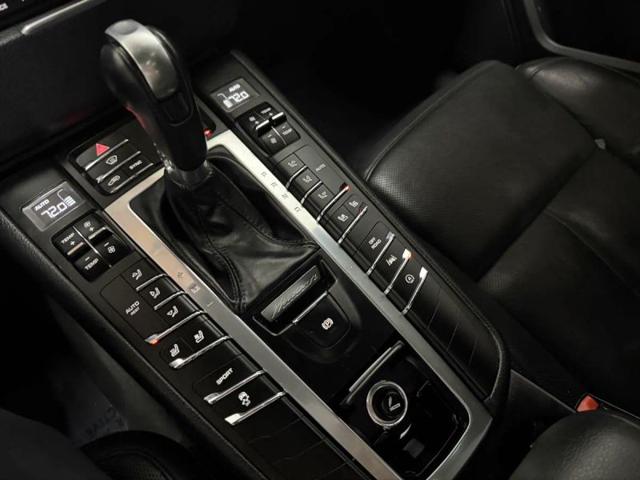 2017 Porsche Macan Base
