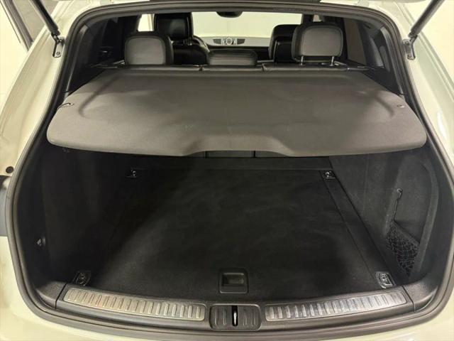 2017 Porsche Macan Base