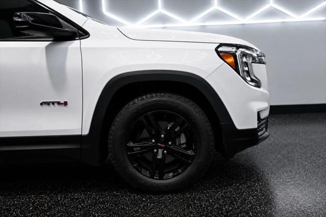 2024 GMC Terrain AWD AT4
