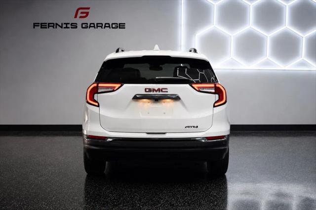 2024 GMC Terrain AWD AT4
