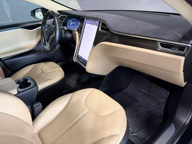 2013 Tesla Model S Base