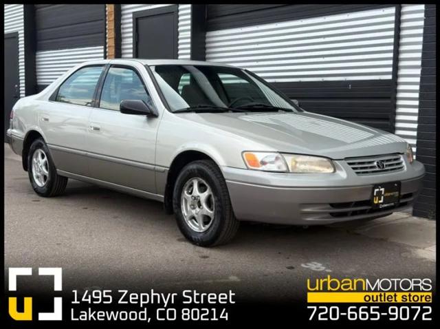 1999 Toyota Camry LE for sale in Lakewood, CO