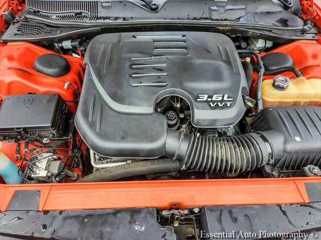 2016 Dodge Challenger SXT