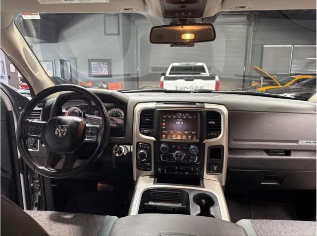 2017 Ram 1500 Big Horn Crew Cab 4x4 57 Box