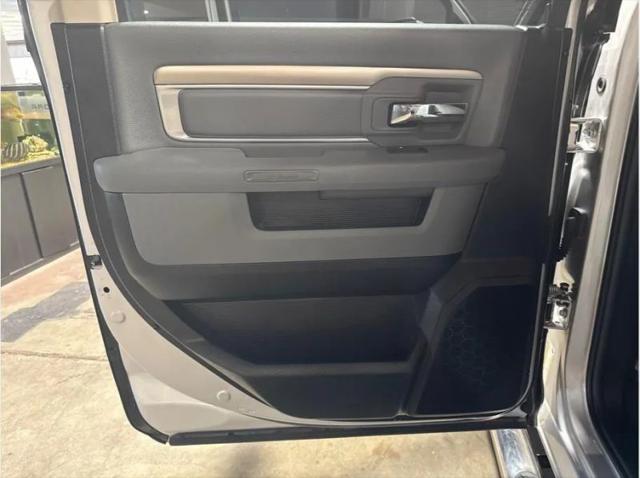 2017 Ram 1500 Big Horn Crew Cab 4x4 57 Box