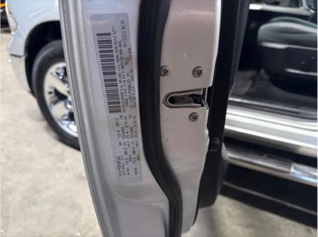 2017 Ram 1500 Big Horn Crew Cab 4x4 57 Box