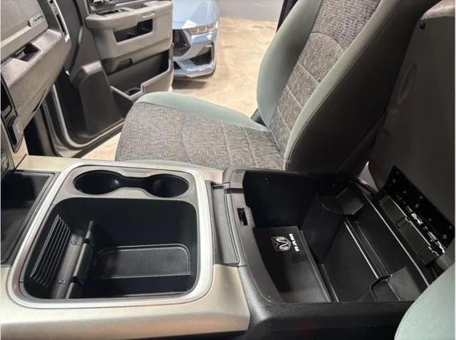 2017 Ram 1500 Big Horn Crew Cab 4x4 57 Box