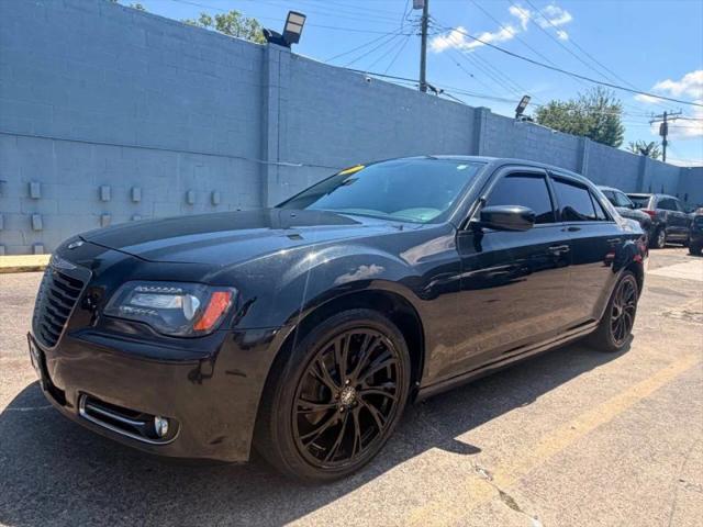 2014 Chrysler 300 S for sale in Detroit, MI