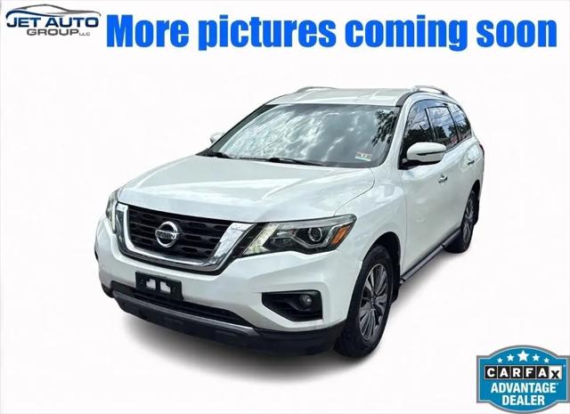 2017 Nissan Pathfinder for sale near Cambridge, OH