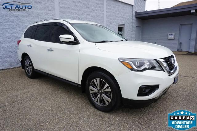 2017 Nissan Pathfinder for sale near Cambridge, OH