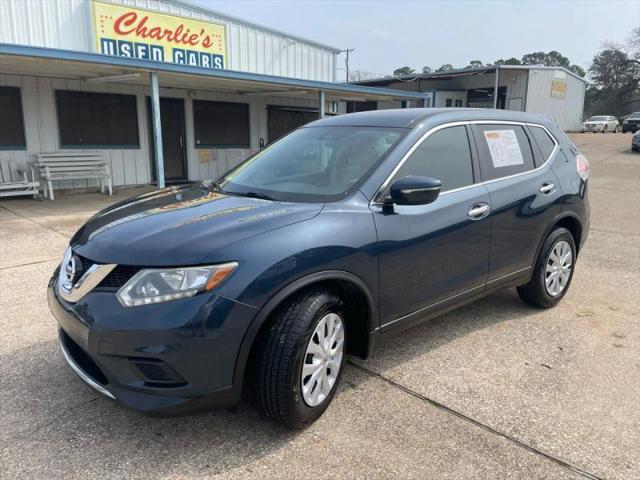 2015 Nissan Rogue S for sale in Huntsville, TX