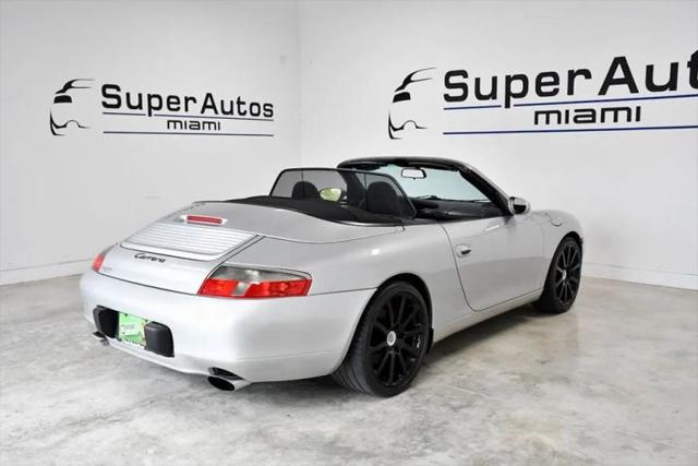 2000 Porsche 911 Carrera