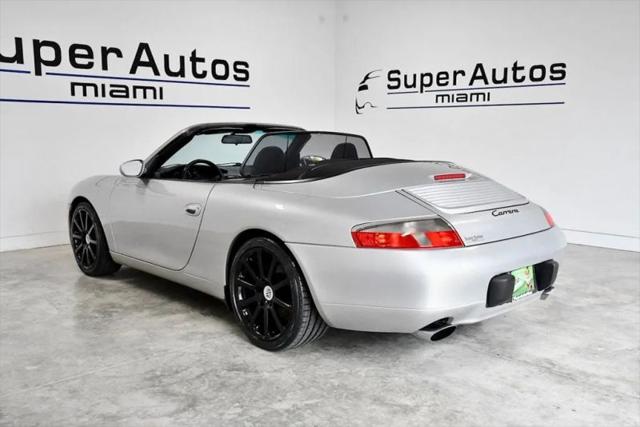 2000 Porsche 911 Carrera